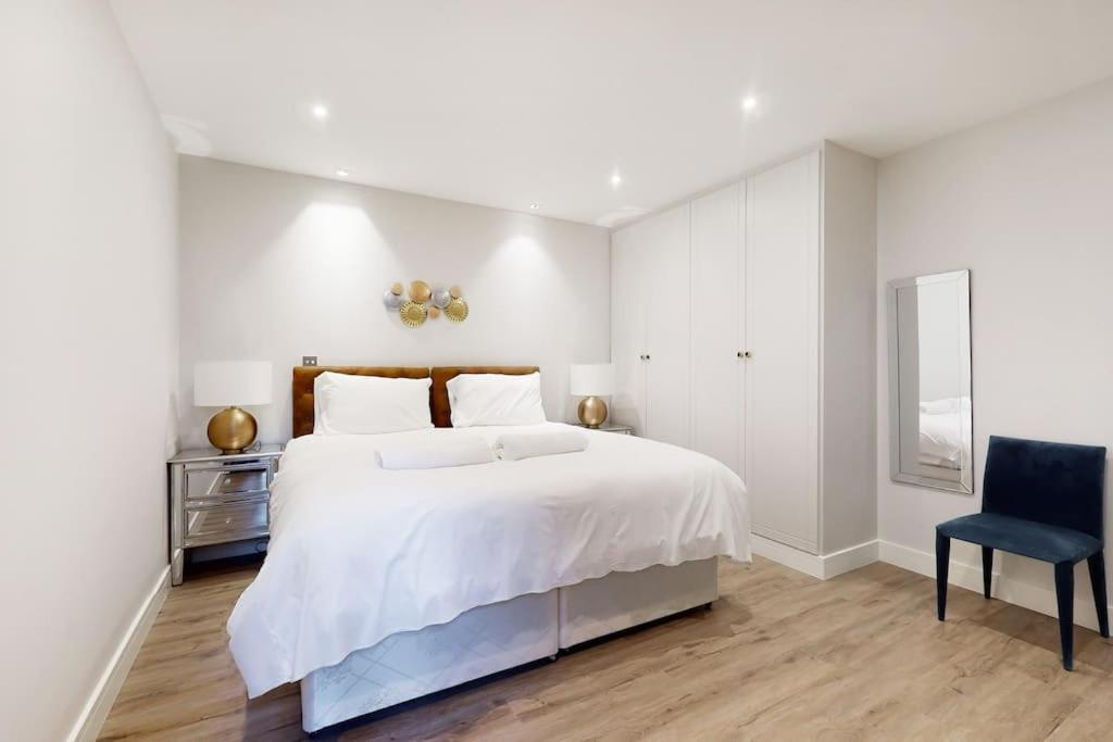 Stylish 2Bed Flat 10Min To Wimbledon Tennis Courts ロンドン エクステリア 写真